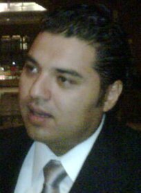 ANDRÉS TAPIA Lic. Andrés Tapia.